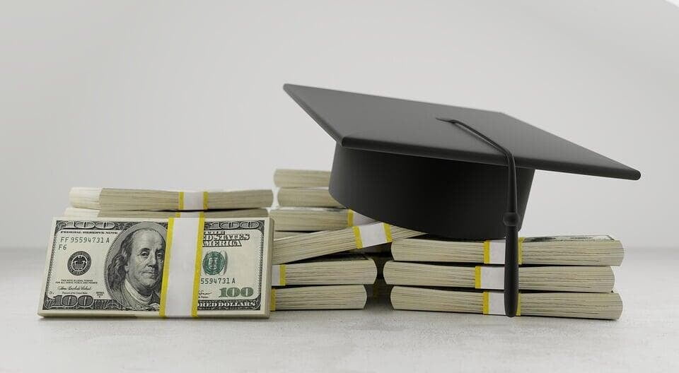 Understanding Student Loan Options: A Comprehensive Guide